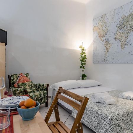 Tuttomondo Central Flat With Private Courtyard Pisa Exterior photo