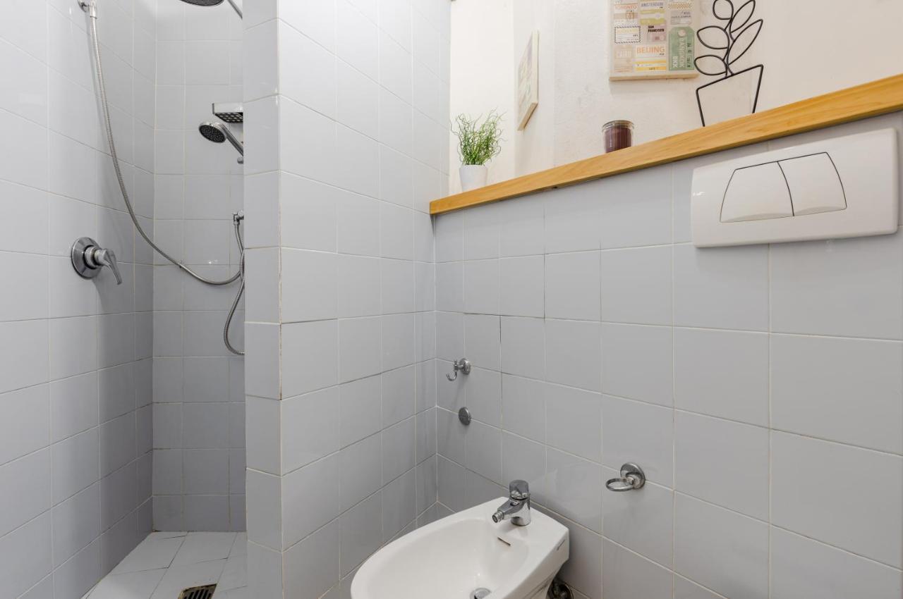 Tuttomondo Central Flat With Private Courtyard Pisa Exterior photo